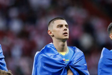 Polonya ve Ukrayna milli takımları arasında PGE Narodowy, Varşova, Polonya 'da oynanan dostça maç sırasında Vitaliy Mykolenko 