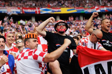 Hırvatistan taraftarları UEFA Euro 2024 maçında İspanya ve Hırvatistan milli takımları arasında Olympiastadion, Berlin, Almanya (Maciej Rogowski))