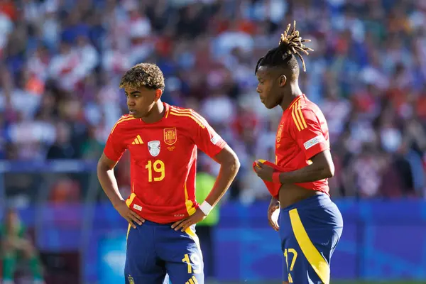 Lamine Yamal, Nico Williams UEFA Euro 2024 maçında İspanya ve Hırvatistan milli takımları arasında Olympiastadion, Berlin, Almanya (Maciej Rogowski))