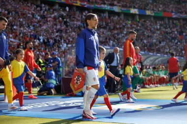 Luka Modriç UEFA Euro 2024 maçında İspanya ve Hırvatistan milli takımları arasında Olympiastadion, Berlin, Almanya 'da oynanan maçta (Maciej Rogowski)