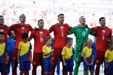 Polonya takımı UEFA Euro 2024 maçında Fransa ve Polonya milli takımları arasında Signal Iduna Park, Dortmund, Almanya 'da görüldü (Maciej Rogowski)
