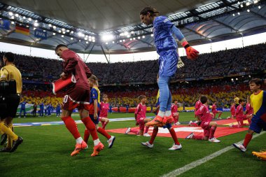 Granit Xhaka, Yann Sommer UEFA Euro 2024 maçında İsviçre ve Almanya milli takımları arasında Deutsche Bank Park 'ta (Maciej Rogowski)