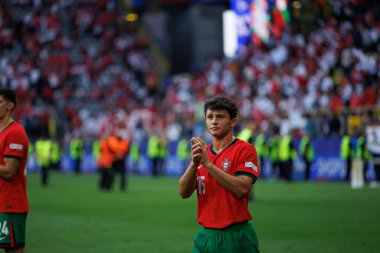 Joao Neves, UEFA Euro 2024 maçında Türkiye ve Portekiz milli takımları arasında Sinyal Iduna Park, Dortmund, Almanya 'da görüldü (Maciej Rogowski)
