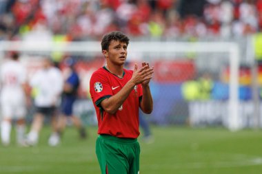Joao Neves, UEFA Euro 2024 maçında Türkiye ve Portekiz milli takımları arasında Sinyal Iduna Park, Dortmund, Almanya 'da görüldü (Maciej Rogowski)