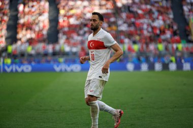 Hakan Calhanoğlu UEFA Euro 2024 maçında Türkiye ve Portekiz milli takımları arasında Signal Iduna Park, Dortmund, Almanya 'da görüldü (Maciej Rogowski)