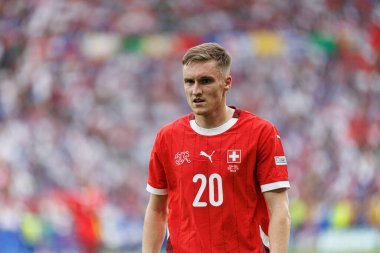 Michel Aebischer, İsviçre ve İtalya milli takımları arasında Almanya 'nın başkenti Berlin' de oynanan 16 maçlık UEFA Euro 2024 turunda görüldü (Maciej Rogowski)
