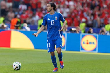 Matteo Darmian, İsviçre ve İtalya milli takımları arasında Almanya 'nın başkenti Berlin' de oynanan 16 maçlık UEFA Euro 2024 turunda görüldü (Maciej Rogowski))