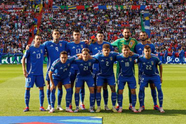 İtalya milli takımları arasında oynanan 16 maçlık UEFA Euro 2024 turu sırasında Olympiastadion, Berlin, Almanya 'da görüldü (Maciej Rogowski)