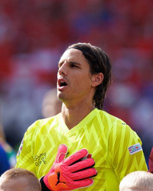 Yann Sommer, UEFA Euro 2024 karşılaşmasında İsviçre ve İtalya milli takımları arasında Olympiastadion, Berlin, Almanya 'da görüldü (Maciej Rogowski)