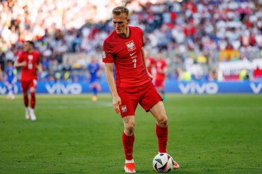 Karol Swiderski, UEFA Euro 2024 maçında Fransa ve Polonya milli takımları arasında Almanya 'nın Dortmund kentindeki Signal Iduna Park' ta görüldü (Maciej Rogowski))