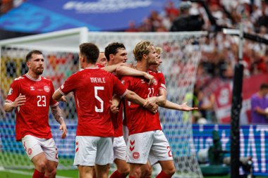Morten Hjulmand, Deutsche Bank Park 'ta (Maciej Rogowski) Danimarka ve İngiltere milli takımları arasında oynanan UEFA Euro 2024 maçında gol attıktan sonra kutlama yaparken görüldü.)