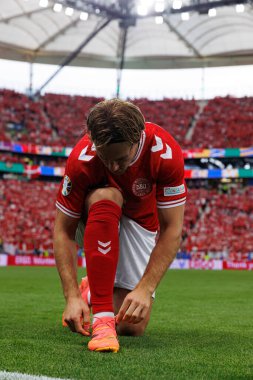 Joachim Andersen, Danimarka ve İngiltere milli takımları arasında Deutsche Bank Park 'ta (Maciej Rogowski)