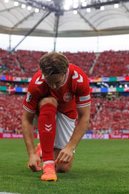 Joachim Andersen, UEFA Euro 2024 maçında Deutsche Bank Park, Frankfurt, Almanya 'da Danimarka ve İngiltere milli takımları arasında görüldü (Maciej Rogowski)