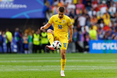 Razvan Marin, Romanya ve Hollanda milli takımları arasında oynanan 16 maçlık UEFA Euro 2024 turunda Almanya 'nın Allianz Arena kentinde görüldü (Maciej Rogowski))