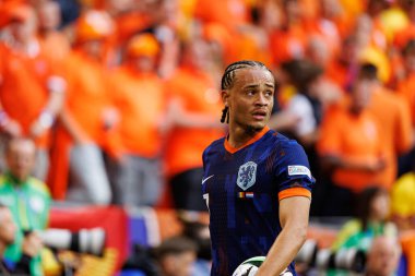 Xavi Simons, Romanya ve Hollanda milli takımları arasında Almanya 'nın Allianz Arena kentinde oynanan 16 maçlık UEFA Euro 2024 raundunda görüldü (Maciej Rogowski)