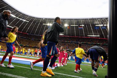 Xavi Simons, Romanya ve Hollanda milli takımları arasında Almanya 'nın Allianz Arena kentinde oynanan 16 maçlık UEFA Euro 2024 raundunda görüldü (Maciej Rogowski)