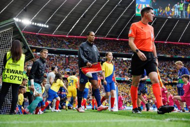 Virgil Van Dijk, Romanya ve Hollanda milli takımları arasında Almanya 'nın Allianz Arena kentinde oynanan 16 maçlık UEFA Euro 2024 raundunda görüldü (Maciej Rogowski)