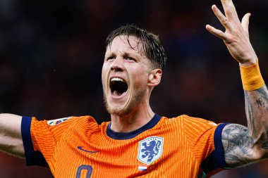 Wout Weghorst, Hollanda ve Türkiye milli takımları arasında Berlin Olympiastadion 'da oynanan UEFA Euro 2024 çeyrek final maçında kutlama yaparken görüldü (Maciej Rogowski)