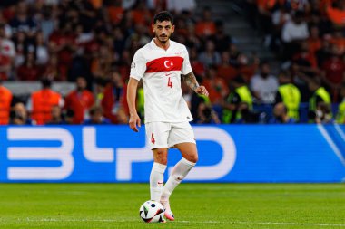 Samet Akaydin, Hollanda ve Türkiye milli takımları arasında oynanan UEFA Euro 2024 çeyrek final maçında Berlin Olympiastadion 'da görüldü (Maciej Rogowski)