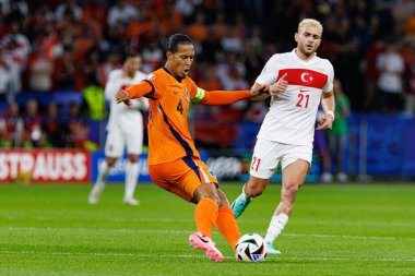Virgil Van Dijk, UEFA Euro 2024 çeyrek final maçında Hollanda ve Türkiye milli takımları arasında Berlin Olympiastadion 'da görüldü (Maciej Rogowski)