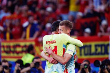 Dani Olmo ve Ferran Torres, Arnavutluk ve İspanya milli takımları arasında oynanan UEFA Euro 2024 maçında Merkur Spiel-Arena, Düsseldorf, Almanya (Maciej Rogowski)