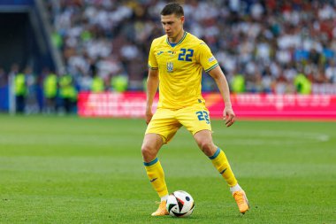 Mykola Matviyenko UEFA Euro 2024 maçında MHPArena, Stuttgart, Almanya 'da milli takımlar arasında görüldü (Maciej Rogowski)
