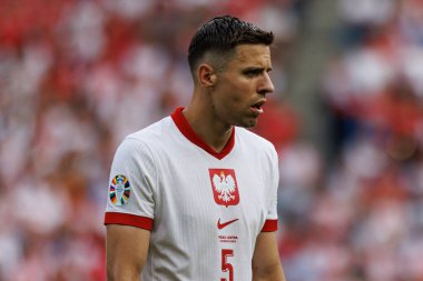 Jan Bednarek UEFA Euro 2024 maçı sırasında Polonya ve Avusturya milli takımları arasında Olympiastadion, Berlin, Almanya 'da (Maciej Rogowski)