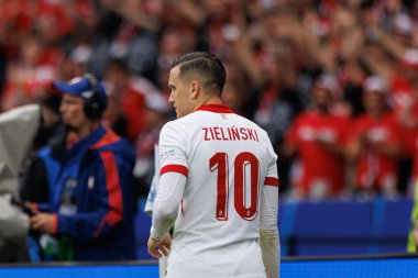 Piotr Zielinski UEFA Euro 2024 maçında Polonya ve Avusturya milli takımları arasında Olympiastadion, Berlin, Almanya (Maciej Rogowski))