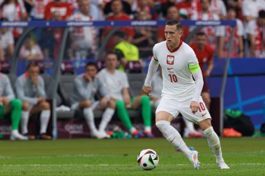 Piotr Zielinski UEFA Euro 2024 maçında Polonya ve Avusturya milli takımları arasında Olympiastadion, Berlin, Almanya (Maciej Rogowski))