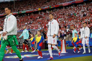 Jan Bednarek UEFA Euro 2024 maçı sırasında Polonya ve Avusturya milli takımları arasında Olympiastadion, Berlin, Almanya 'da (Maciej Rogowski)