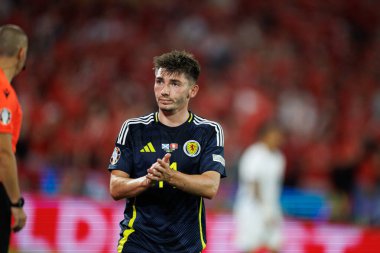 Köln, Almanya - 06 19 2024: Billy Gilmour UEFA Euro 2024 'te İskoçya ve İsviçre milli takımları arasında Rheinenergiestadion' da görüldü 