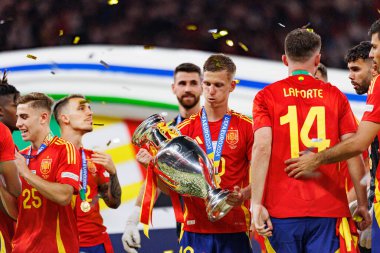 Dani Olmo, İspanya ve İngiltere milli takımları arasında oynanan UEFA Euro 2024 final maçında Berlin, Almanya 'da görüldü (Maciej Rogowski))