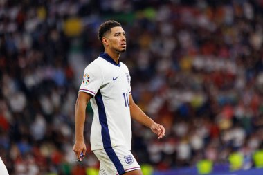 Jude Bellingham, UEFA Euro 2024 final maçında İspanya ve İngiltere milli takımları arasında Olympiastadium, Berlin, Almanya 'da görüldü (Maciej Rogowski)