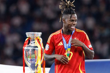 Nico Williams, İspanya ve İngiltere milli takımları arasında oynanan UEFA Euro 2024 final maçında Berlin, Almanya 'da görüldü (Maciej Rogowski))