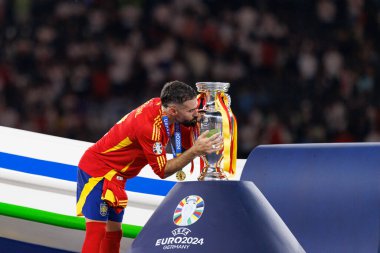 Dani Carvajal, UEFA Euro 2024 final maçında İspanya ve İngiltere milli takımları arasında Olympiastadium, Berlin, Almanya 'da görüldü (Maciej Rogowski)