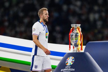 Harry Kane, UEFA Euro 2024 final maçında İspanya ve İngiltere milli takımları arasında Berlin Olimpiyat Stadyumu 'nda görüldü (Maciej Rogowski))