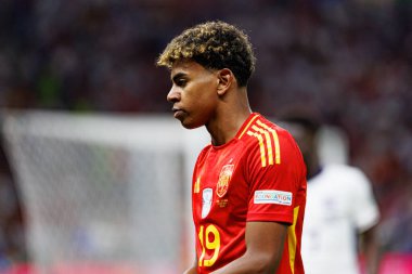 Lamine Yamal, UEFA Euro 2024 final maçında İspanya ve İngiltere milli takımları arasında Olympiastadium, Berlin, Almanya 'da görüldü (Maciej Rogowski)