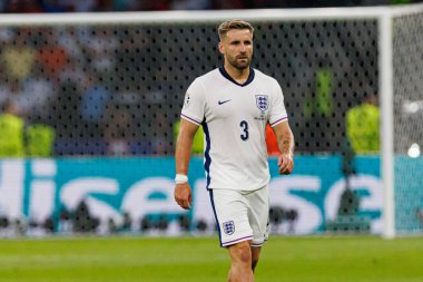 Luke Shaw, UEFA Euro 2024 final maçında İspanya ve İngiltere milli takımları arasında Berlin Olimpiyat Stadyumu 'nda görüldü (Maciej Rogowski))