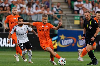 PKO BP Ekstraklasa maçı sırasında Stadion Miejski Legii Warszawa 'daki Legia Warszawa ve Zaglebie Lubin takımları arasında oynanan Marek Mroz, Polonya (Maciej Rogowski))