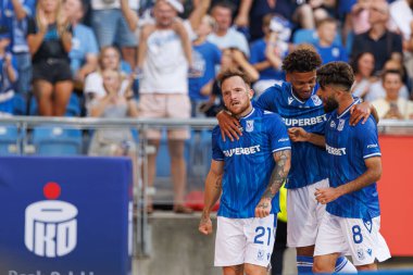 Dino Hotiç, PKO BP Ekstraklasa maçında Enea Stadion, Poznan, Polonya 'daki Lech Poznan ve Gornik Zabrze takımları arasında attığı golü kutluyor (Maciej Rogowski)