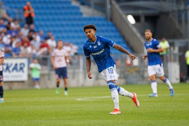 Bryan Fiabema, PKO BP Ekstraklasa maçı sırasında Enea Stadion, Polonya 'daki Lech Poznan ve Gornik Zabrze takımları arasında oynanmıştır (Maciej Rogowski)