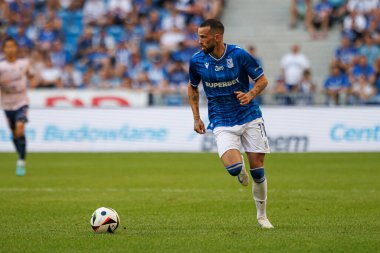 Kristoffer Velde PKO BP Ekstraklasa maçında Enea Stadion, Polonya 'daki Lech Poznan ve Gornik Zabrze takımları arasında oynadı (Maciej Rogowski)