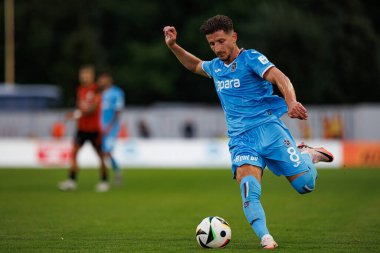 Enis Bardhi Avrupa Ligi ikinci tur eleme maçında MFK Ruzomberok ve Trabzonspor takımları arasında Stadyum MFK Ruzomberok, Slovakya 'da (Maciej Rogowski)