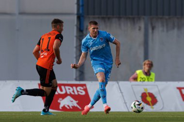 John Lundstram Avrupa Ligi ikinci tur eleme maçında MFK Ruzomberok ve Trabzonspor takımları arasında Stadyum MFK Ruzomberok, Slovakya 'da (Maciej Rogowski)