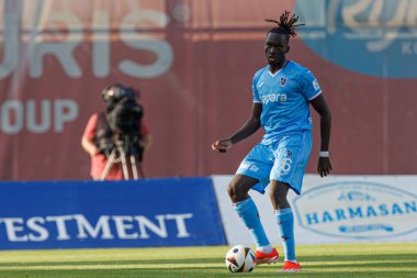 Batista Mendy Avrupa Ligi ikinci tur eleme maçı sırasında MFK Ruzomberok ve Trabzonspor takımları arasında Stadyum MFK Ruzomberok, Slovakya 'da (Maciej Rogowski)