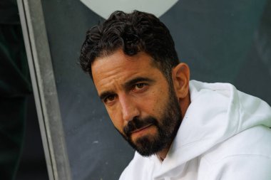 Supertaca Candido de Oliveira 2024 maçı sırasında Estadio Municipal de Aveiro 'daki Sporting CP ve FC Porto takımları arasında oynanan X maçı.