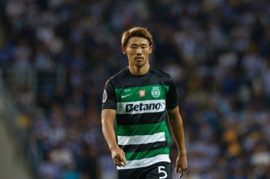 Hidemasa Morita Supertaca Candido de Oliveira 2024 maçında Portekiz 'in Estadio Municipal de Aveiro kentinde bulunan Sporting CP ve FC Porto takımları arasında oynadı (Maciej Rogowski)