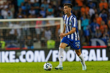 Martim Fernandes Supertaca Candido de Oliveira 2024 maçında Estadio Municipal de Aveiro, Portekiz 'deki Sporting CP ve FC Porto takımları arasında oynadı (Maciej Rogowski)