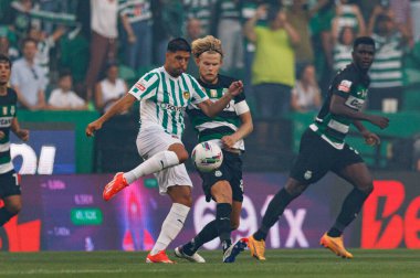 Joao Novais, Morten Hjulmand Liga Portekiz maçı sırasında Estadio Jose Alvalade 'de (Maciej Rogowski)