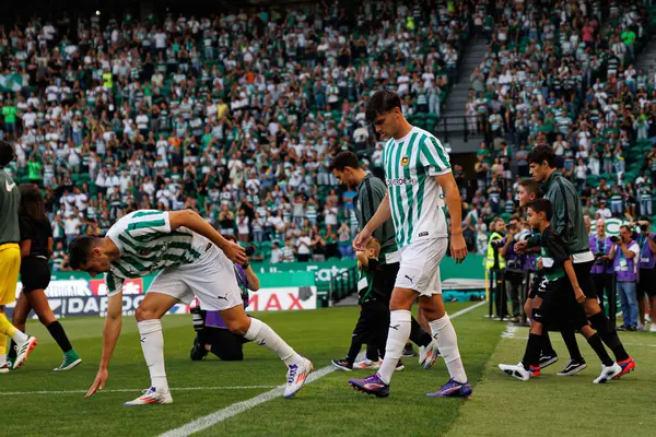 Estadio Jose Alvalade 'deki (Maciej Rogowski) Sporting CP ve Rio Ave FC takımları arasında oynanan Liga Portekiz maçı sırasında Miguel Nobrega)